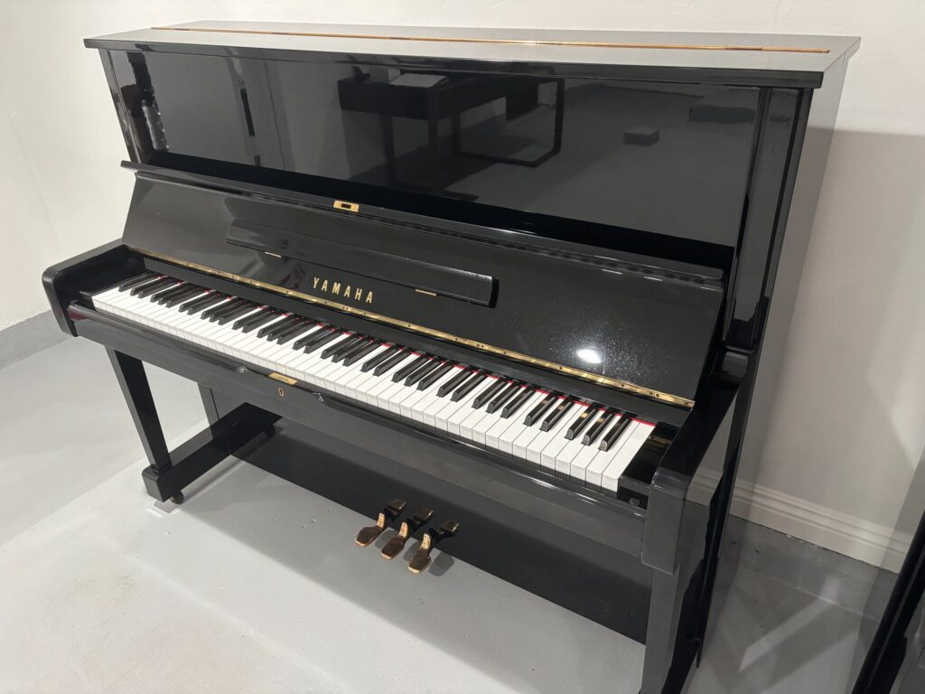 Yamaha U1 PE Restored